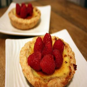 Raspberry Crème Brûlée Tartlets image