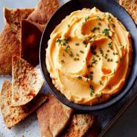 Healthy Sweet Potato Dip with Spiced Pita Chips_image