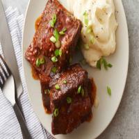 Slow-Cooker Barbecue Beef Short Ribs_image