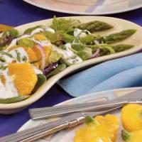 Herb-Dressed Asparagus Orange Salad_image