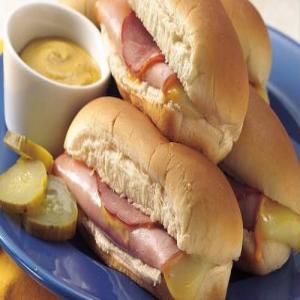 Ham and Cheese Dogs_image