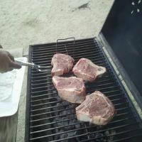 Smokey steak rub for grilling_image