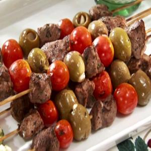 Lamb and Olive Skewers with Cucumber Salad_image