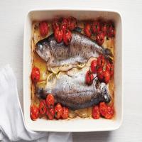 Whole Baked Trout with Cherry Tomatoes and Potatoes_image