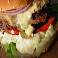 Bastille Burger - Bearnaise, Blue Cheese and Red Onion Burgers_image