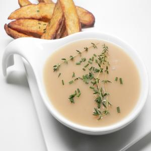 Turkey Gravy with Shallots and Herbs_image