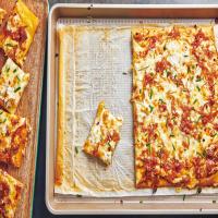 Four Cheese Pizza with Caramelized Onions_image