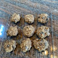 Mom's Raisin Oatmeal Cookies image