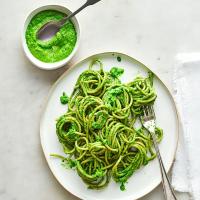 Vegan kale pesto pasta image