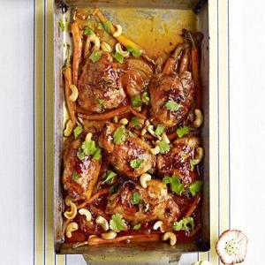 Sticky citrus chicken with carrots & cashews_image