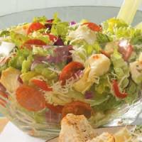 Artichoke-Pepperoni Tossed Salad_image