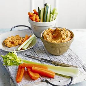 Pepper & walnut hummus with veggie dippers image