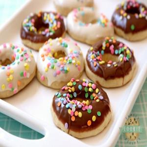 GLAZED DONUT COOKIES - Family Cookie Recipes_image