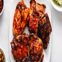 Delicious Grilled BBQ Chicken Thighs_image