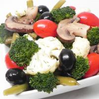 Marinated Vegetable and Olive Salad_image