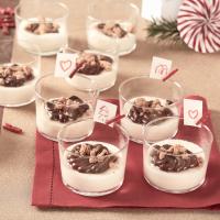 White Mousse with Crumble and Nutella® hazelnut spread image