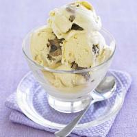 Cookies & cream ice cream image