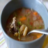 Slow-Cooker Beef and Bean Soup_image