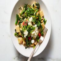 Pasta With Garlicky Anchovies and Broccoli Rabe image