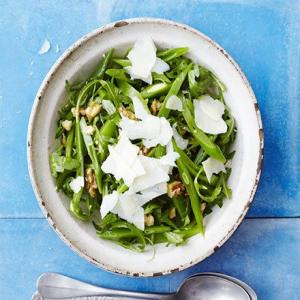 Runner beans with rocket & Parmesan_image