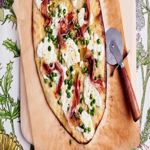 Roman-Style Thin-Crust Pizzas_image