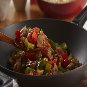 Takeout-Style Kung Pao Chicken_image