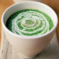 Creamy spinach soup image