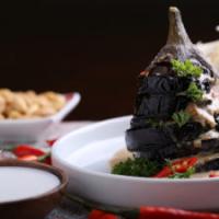 Indonesian Eggplant with Peanut Sauce_image