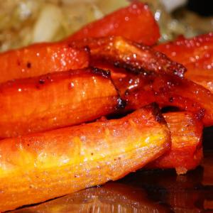 Roasted Orange-Paprika Carrots image