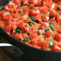 Homemade Tomato Basil Pasta Sauce image