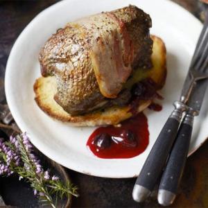 Roast grouse with blackcurrant & beetroot sauce_image
