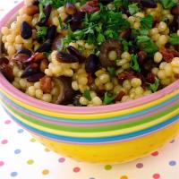 Couscous with Olives and Sun-Dried Tomato_image