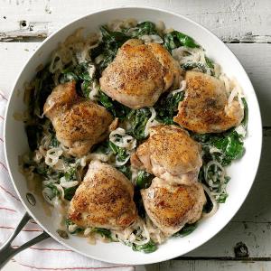 Chicken Thighs with Shallots & Spinach_image