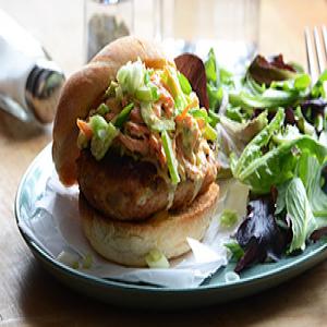 Buffalo Chicken Burgers with Spicy Blue Cheese Celery Slaw_image