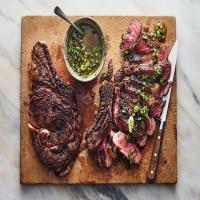 Sous-Vide Rib Steaks With Spicy Salsa Verde_image