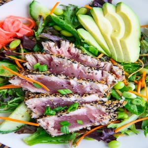 Sesame Crusted Seared Ahi Tuna 'Sushi' Salad with Wasabi Vinaigrette_image