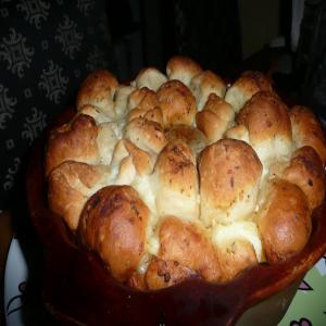 Italian Cheesy Bubble Bread by Danielle_image