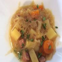 Elaine's Sauerkraut Soup_image