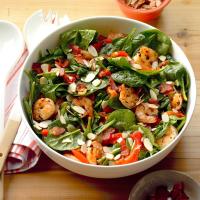 Shrimp and Spinach Salad with Hot Bacon Dressing_image