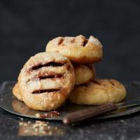 Mini port-spiked Eccles cakes image