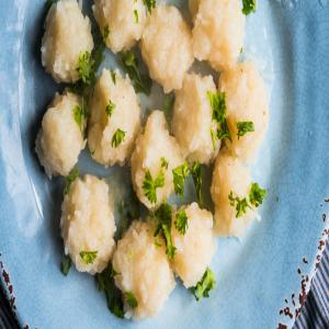Kartoffelkloesse (german Potato Dumplings)_image