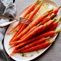 Steamed Carrots with Lemon-Dill Vinaigrette_image