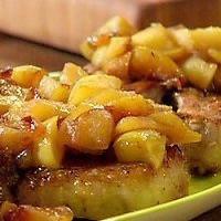 Pork Chops with Apple Raisin Sauce_image
