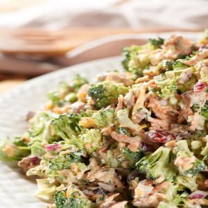 Summer Broccoli Salad Recipe - (4.5/5)_image