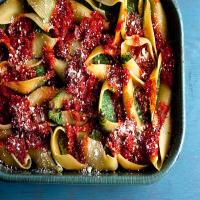 Stuffed Shells Filled With Spinach and Ricotta image