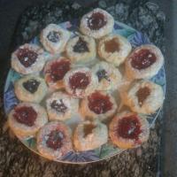 Filled Apricot Cookies_image
