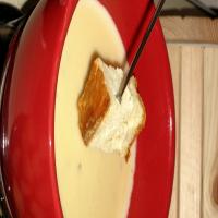 Warm and Creamy Swiss Cheese Dip With Caraway_image