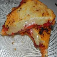 Blackened Tomato, Bacon & Cheese Sandwich_image