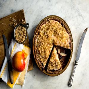 Crisp Raw Apple Pie_image