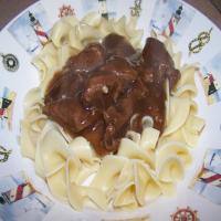 Beef Tips over Noodles_image